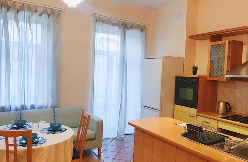 Central Administrative Okrug Apartment | Suite with a view of the Moscow Kremlin
