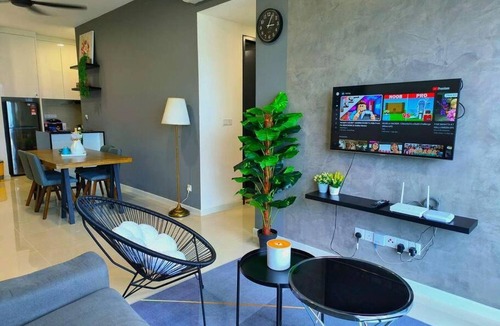 Maluri Apartment | Sunway Velocity Two - Link bridges walking access to Shopping Mall & Interchange