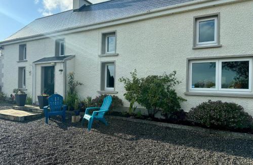 New Ross House | Sweet Lamb Farmhouse