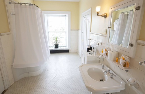 South Boston Hotel | The Berry Hill Resort & Conference Center