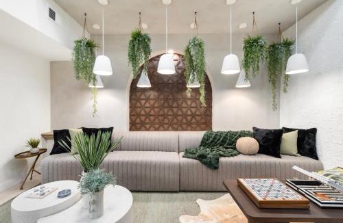 Camelback Park Estates House | The Casa Del Sol Experience - Old Town Villa