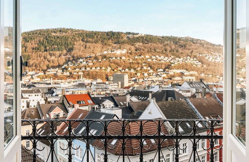 Engen Apartment | The Crown of Bergen | Smart-Luxury Penthouse 360° Views