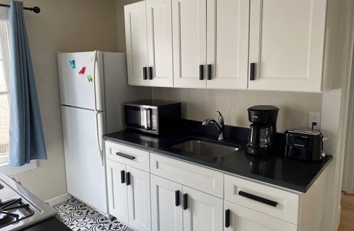 Raynolds Addition Apartment | The Railroad Apartment