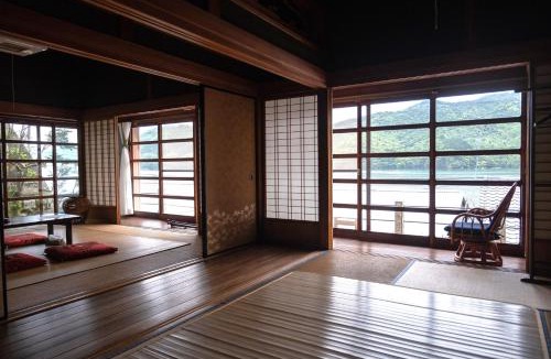 Owase House | Traditional Japanese lifestyle with sea view MASUNOYA 築76年古民家 益の家