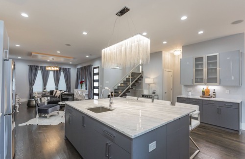 Buena Vista House | Treat Yourself To Luxury! 2 miles from Downtown with Private Pool!
