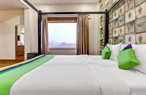 Gurugram House | Treebo M2M Residency Sector 46