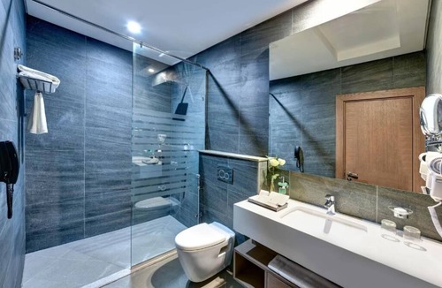 Dubai Investment Park Hotel | Two Bedroom Apartment In DIP By Luxury Bookings