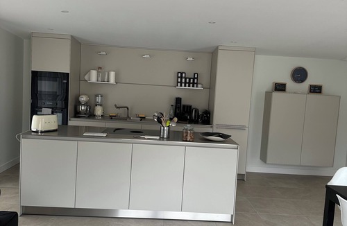 Finistere Villa | Ty Du - Plage du Sillon - Parking