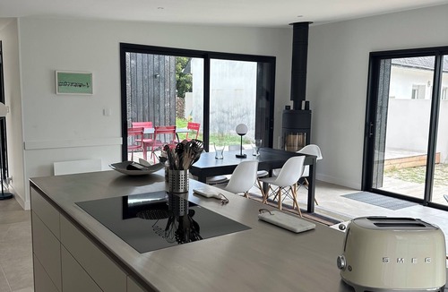 Finistere Villa | Ty Du - Plage du Sillon - Parking