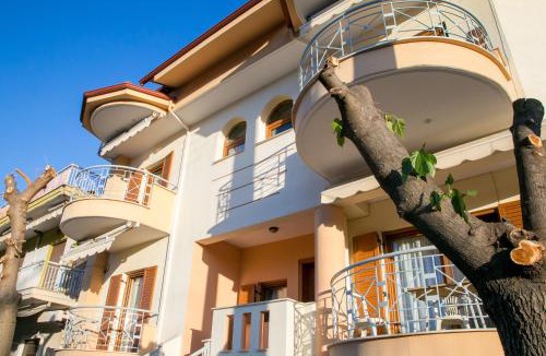 Serres Villa | Vier Luxury House