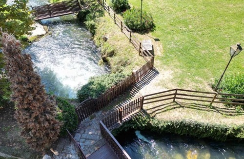 San Martino Buon Albergo Villa | Villa Immersa nel Verde con Piscina, Tennis e Vista sul Nostro Fiume