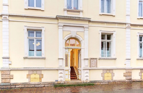 Rhodt unter Rietburg Apartment | Wohnung in Historischem Herrenhaus
