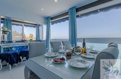 Benalmadena Costa Apartment | Wonderful beachfront apartment