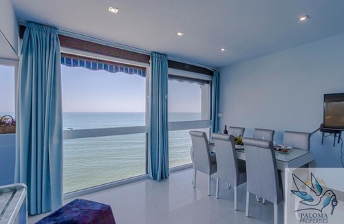 Benalmadena Costa Apartment | Wonderful beachfront apartment