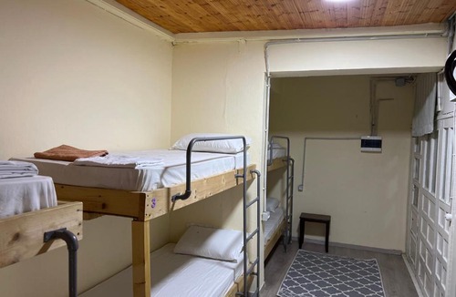 Tirana Hostel | Zig Zag Hostel