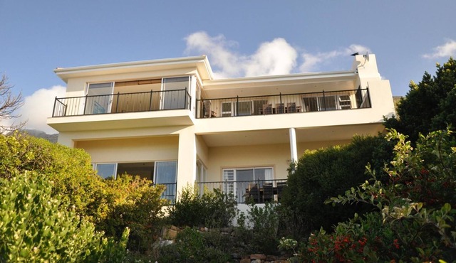 Blueline Villa