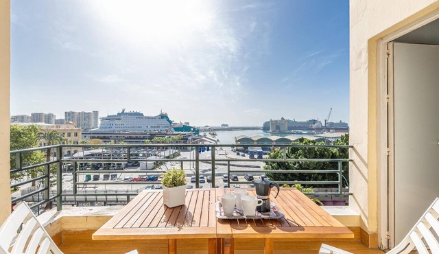 Holidays2Malaga Heredia with terrace