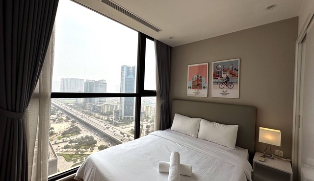 LT Housing/2BR Vinhomes Skylake/Pham Hung/Near KeangNam