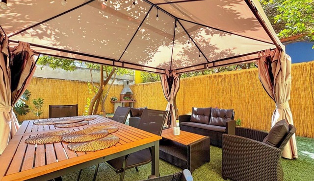 Modern home with garden & BBQ, between Cagliari city center and the sea