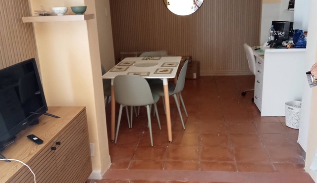 Quiet Getaway with Private Garden – Short Drive to the Sea