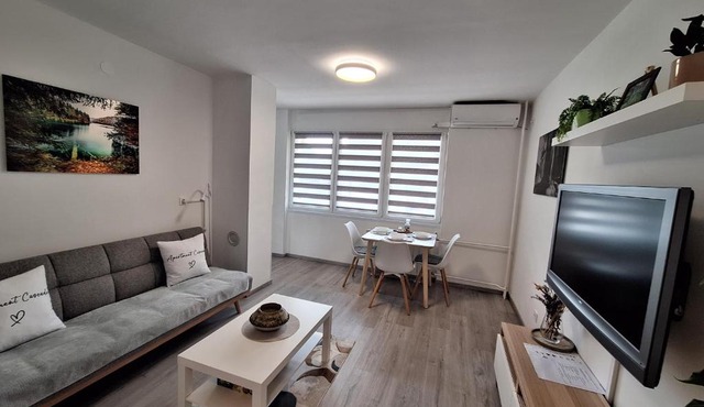 Studio apartment Cascada