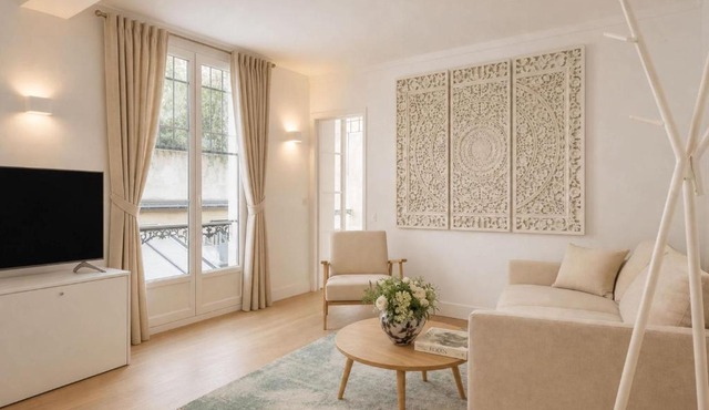 Stunning Montparnasse flat with AC