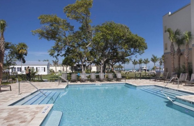 2 Perfect Family Vacation Unit! Pools, Wi-Fi