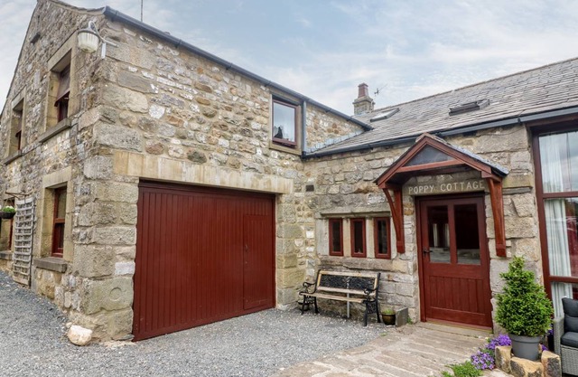 Cabin ∙ 3 bedrooms ∙ 6 guests