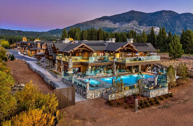 Sumptuous 3 bed, 4 bath Residence in Private Lakefront Community
