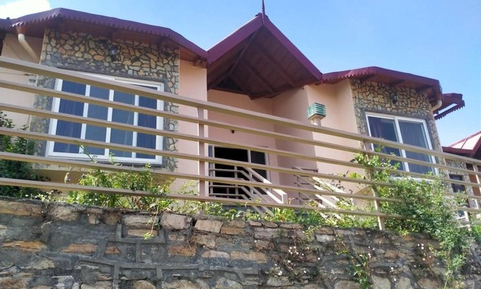 Mukteshwar House | 100 m² House ∙ 2 bedrooms ∙ 4 guests