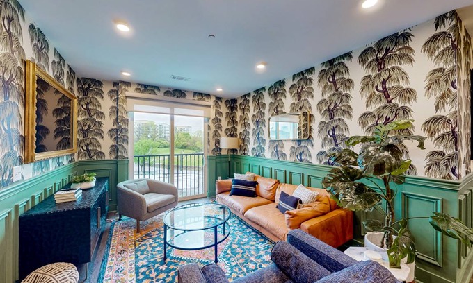 Rolling Mill Hill Condo | 113 m² Condo ∙ 3 bedrooms ∙ 12 guests