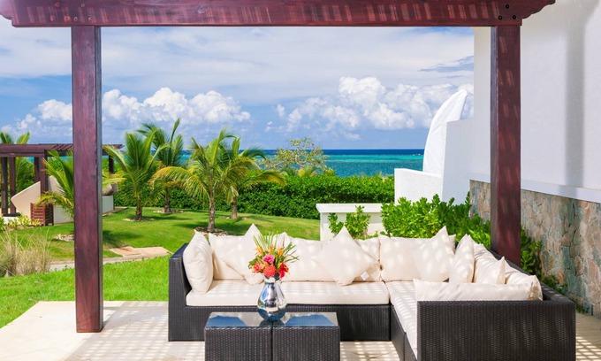 Pristine Bay House | 139 m² House ∙ 3 bedrooms ∙ 8 guests