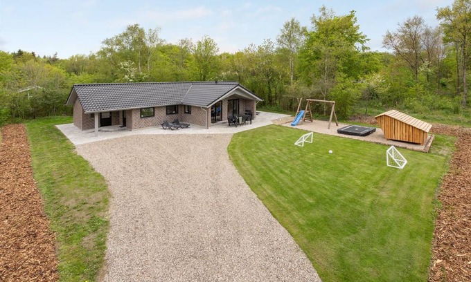 Arrild Ferieby House | 140 m² House ∙ 4 bedrooms ∙ 8 guests