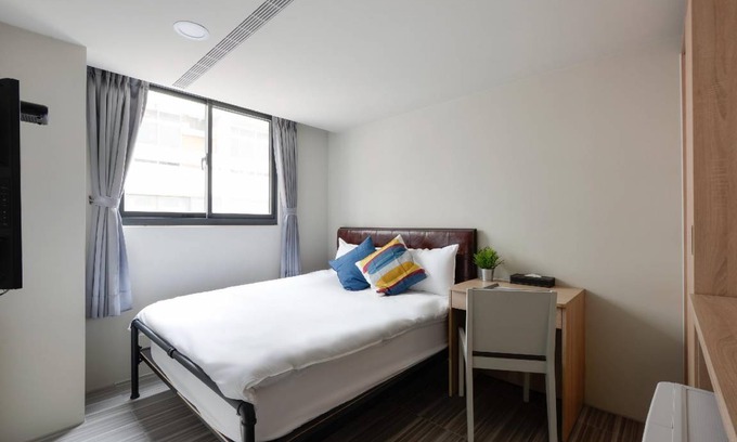 Xitun District Apartment | 15 m² Serviced apartment ∙ 2 guests