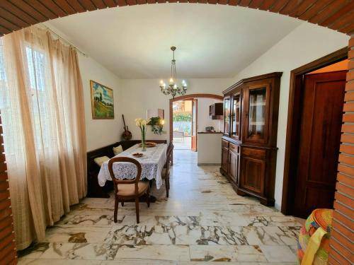 San Giuliano Terme House | 160 m² House ∙ 3 bedrooms ∙ 10 guests