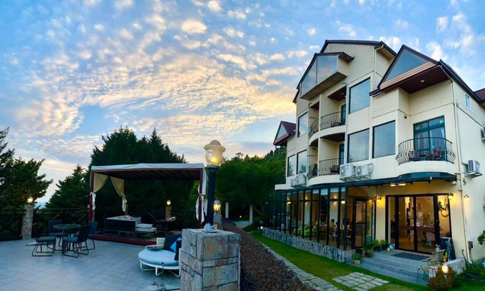 Ren'ai Hotel | 20 m² Motel ∙ 8 guests