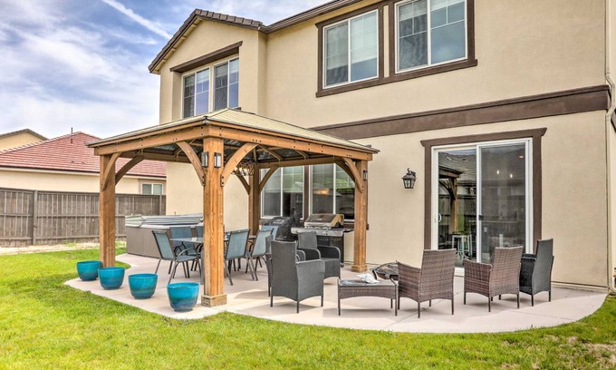 Sparks House | 209 m² House ∙ 3 bedrooms ∙ 9 guests