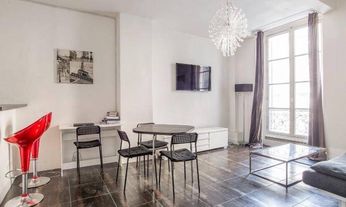 Notre-Dame-des-Champs Apartment | 40 m² Apartment ∙ 1 bedroom ∙ 4 guests