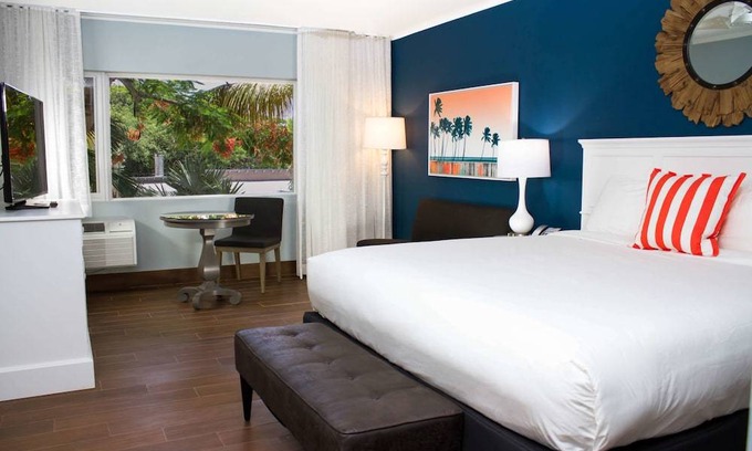 Marathon Hotel | Banana Bay Resort & Marina