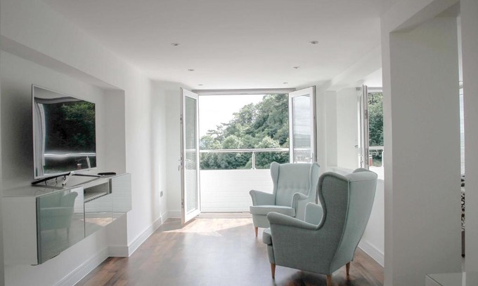 Llandudno House | Bayside House