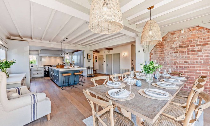 Cranbrook Cottage | Cabin ∙ 5 bedrooms ∙ 10 guests