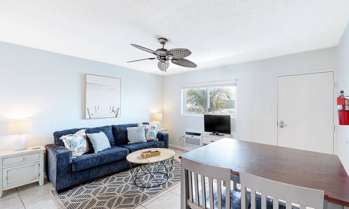 Marathon Condo | Canal-front condo with amazing views & convenient location