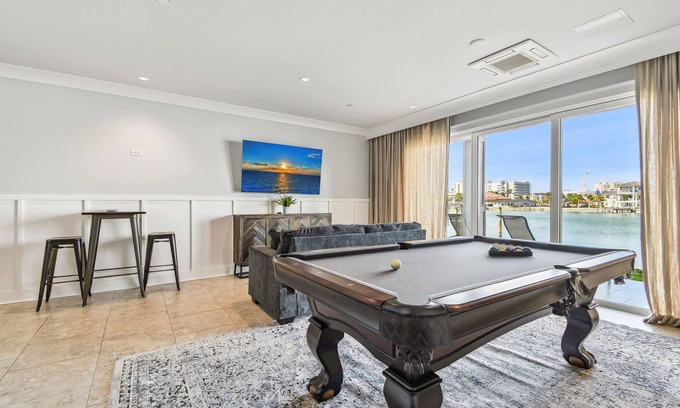 Clearwater Beach House | Clearwater Beach Townhome w/Game Room & Boat Slip!