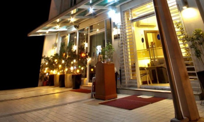 Pio del Pilar House | Family-Suite at Avitel Townhouse Perfect Getaway