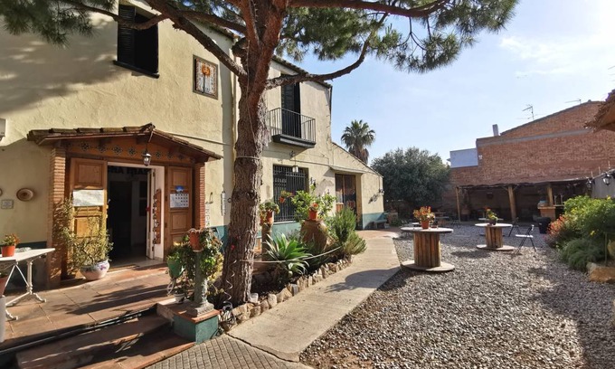 El Prat de Llobregat Hostel | Hostel ∙ 8 guests