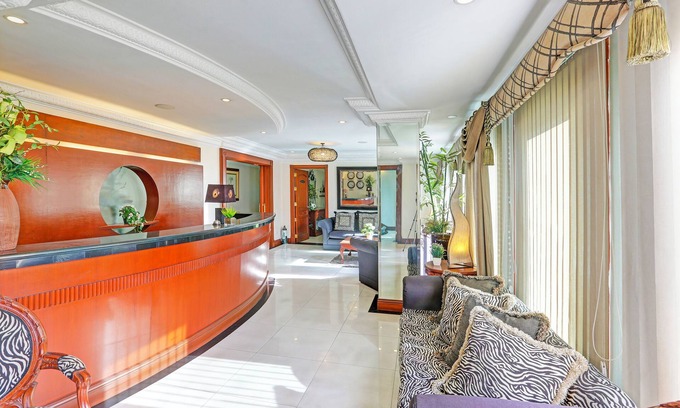 Pio del Pilar Hostel | Townhouse OAK Makati Manila Near PNR Pasay Evangelista formerly VIP Suites