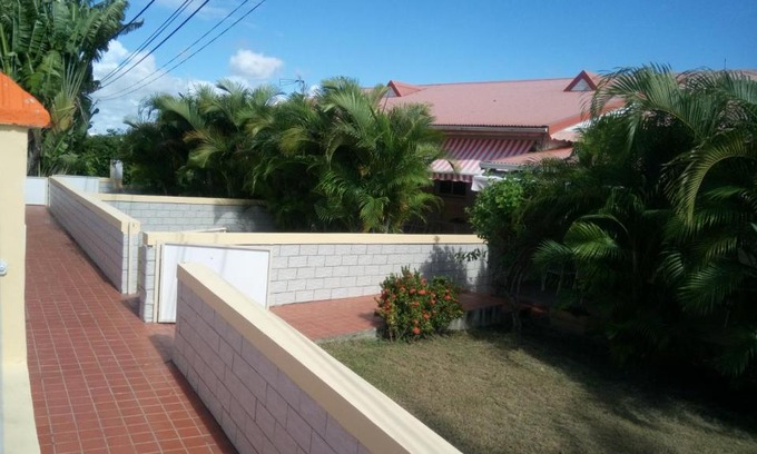 Saint-Francois Villa | Villa HIBISCUS Pombiray
