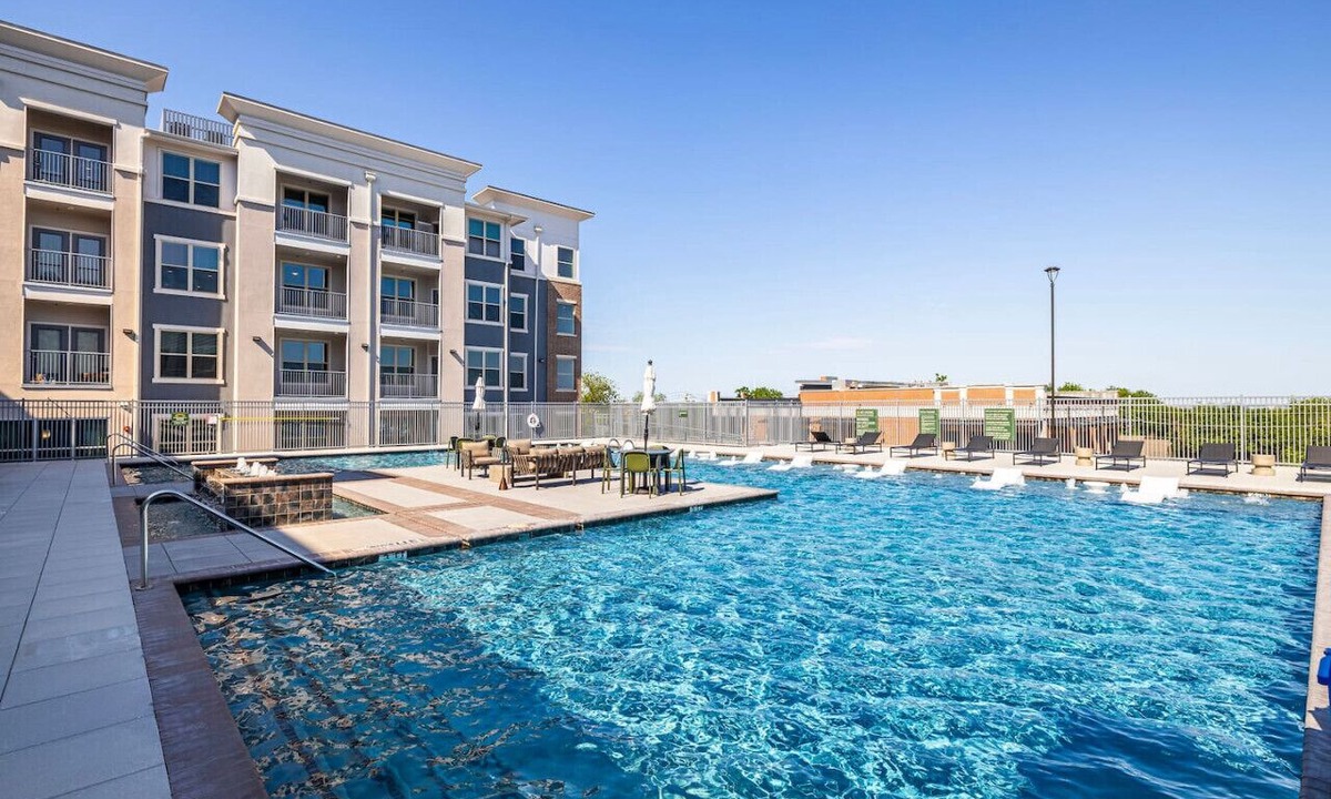 Lewisville Apartment | Tranquil Lakeside 1BD: Pool, Workout & Desk Space