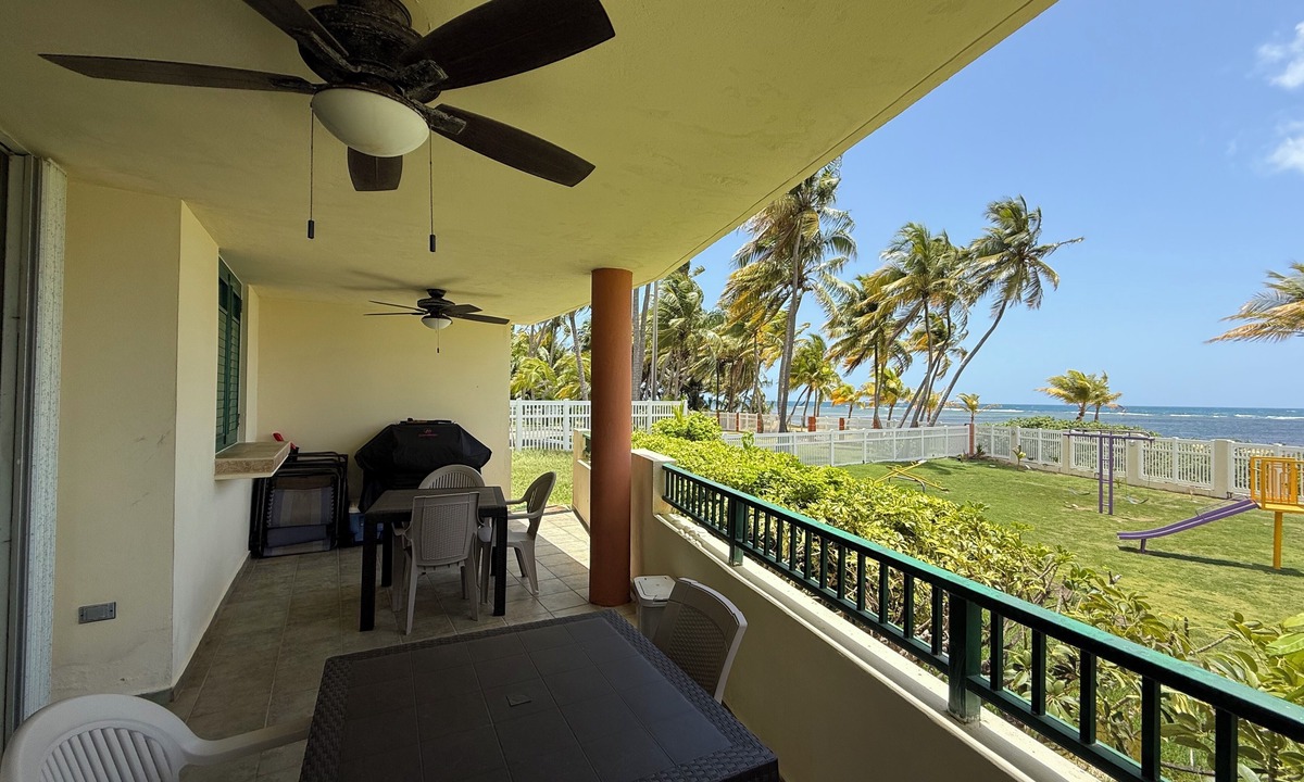 La Pared Apartment | Beachfront Garden Apartment with Ocean View. This unit is fully equipped.