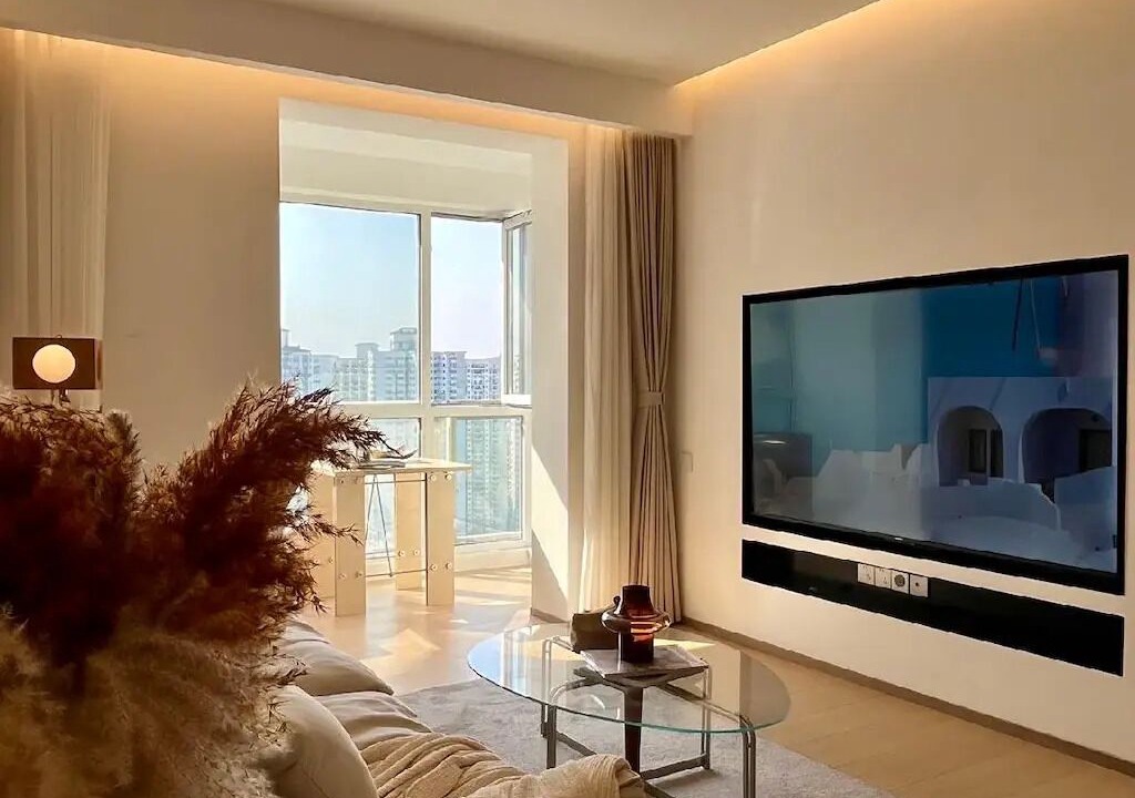 Xuhui Apartment | Sunny Abode鼎园A Newly renovated near Xintiandi